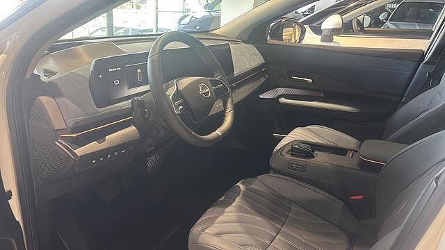 Nissan Ariya 87 kWh 4x2 Engage 178 kW (242 CV)
