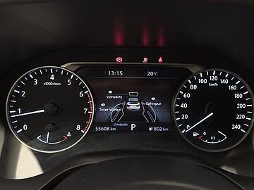 Nissan Qashqai DIG-T 158 mHEV Acenta Xtronic 116 kW (158 CV) Sapporo White (sólido)