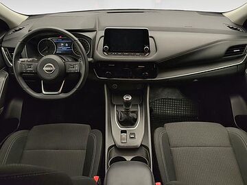 Nissan Qashqai DIG-T 140 mHEV Acenta 4x2 103 kW (140 CV) Lunar White (perlada)