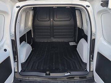 Nissan Townstar Furgon 45kWh Profesional L1 90 kW (122 CV) Blanco Mineral (sólido)