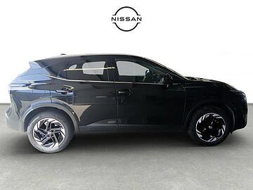 Nissan Qashqai DIG-T 140 N-Connecta 103 kW (140 CV) Ninja Black (metalizada)