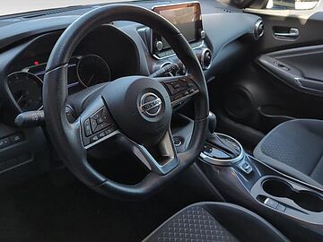Nissan Juke DIG-T N-Connecta 4x2 DCT 84 kW (114 CV) Sapporo White Sólido