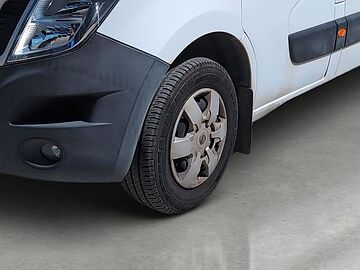 Nissan NV400 Furgon 2.3 dCi L3H3 3,5T FWD Comfort 107 kW (145 CV) Mineral Blanco sólido