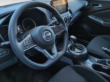 Nissan Juke DIG-T Acenta 84 kW (114 CV) DCT Diamond Silver Metalizado