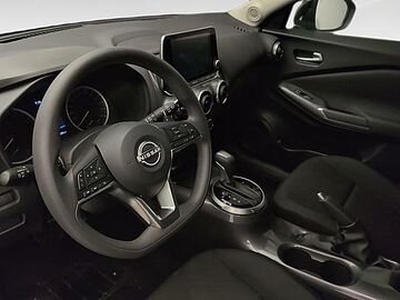 Nissan Juke DIG-T Acenta 84 kW (114 CV) DCT Katana Grey Metalizado