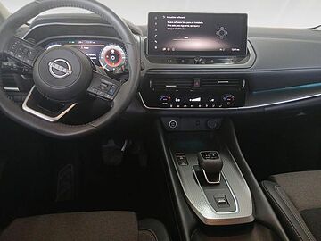 Nissan Qashqai DIG-T 160 N-Connecta 4x2 Auto 116 kW (158 CV) Kori White (metalizada)