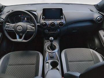 Nissan Juke DIG-T N-Connecta 4x2 84 kW (114 CV) Sapporo White Sólido