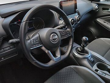 Nissan Juke DIG-T N-Connecta 4x2 84 kW (114 CV) Sapporo White Sólido