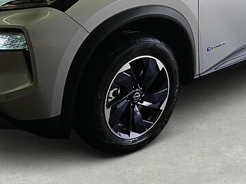Nissan X-Trail 1.5 e-POWER N-Connecta A/T 150 kW (204 CV) CRYSTAL SILVER