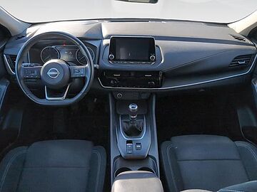 Nissan Qashqai DIG-T 140 mHEV Acenta 4x2 103 kW (140 CV) Sapporo White (sólido)