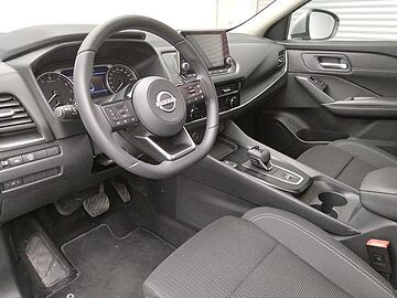 Nissan Qashqai DIG-T 158 mHEV Acenta Xtronic 116 kW (158 CV) Diamond Silver (metalizado)