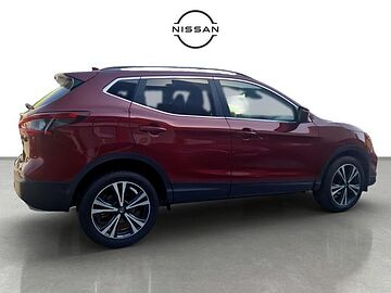 Nissan Qashqai DIG-T 160 N-Connecta 4x2 DCT 117 kW (160 CV) Rojo Fusión (metalizado)